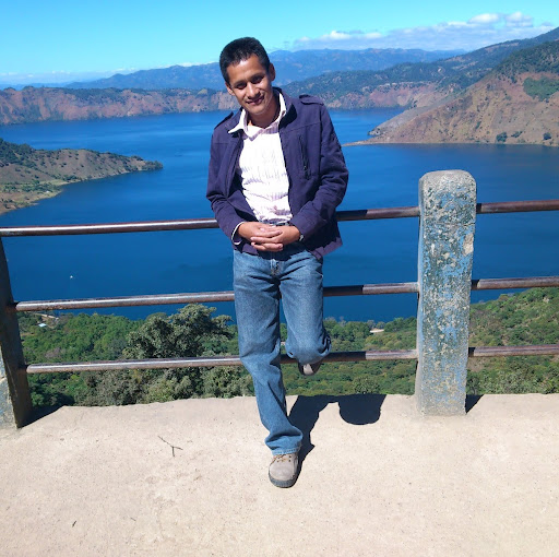 Miguel Cisneros Photo 18