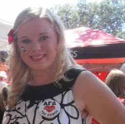 Caroline King Photo 10