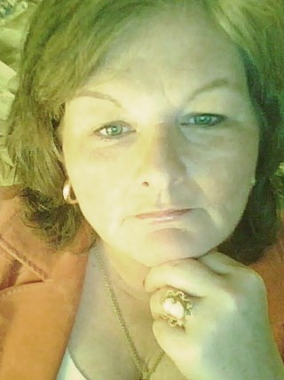 Darlene Martin Photo 35