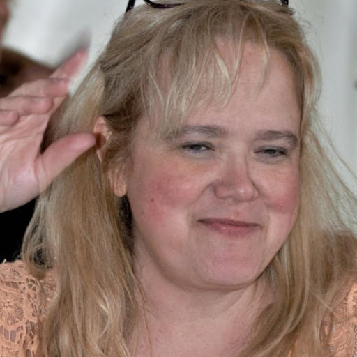 Janet Cunningham Photo 26