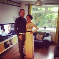 Sarah Potts Photo 34