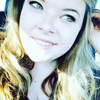 Anna Wolfe Photo 8
