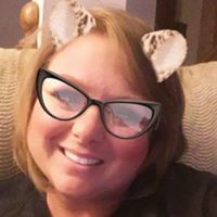 Jennifer Perrine Photo 12