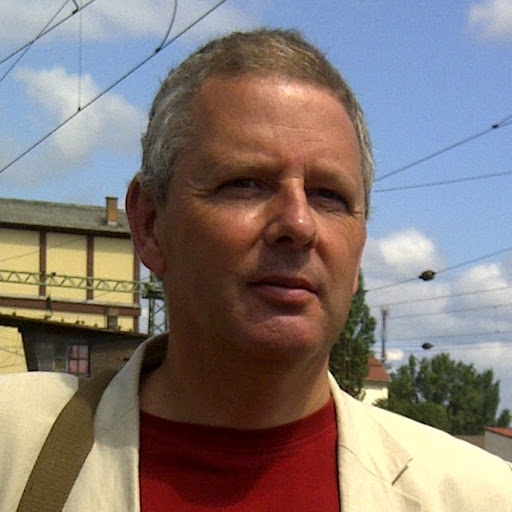 Roger Andrews Photo 27