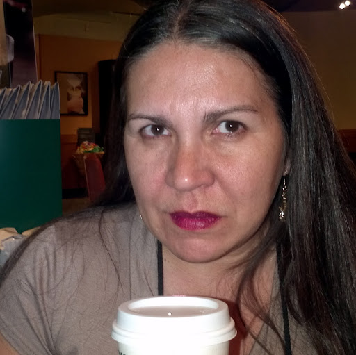 Edna Moreno Photo 5