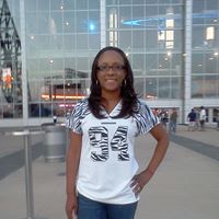 Lisa Macklin Photo 18