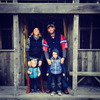 Nicole Walsh Photo 31