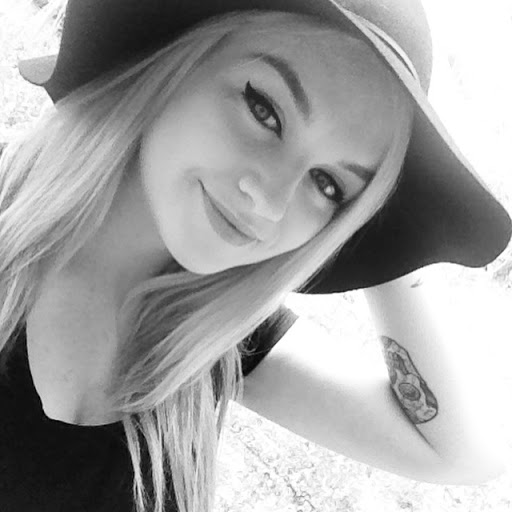 Alice Reid Photo 12