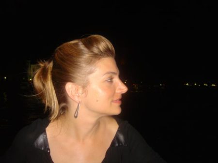 Elizabeth Dreyer Photo 12