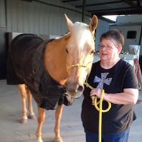 Linda Bennett Photo 9