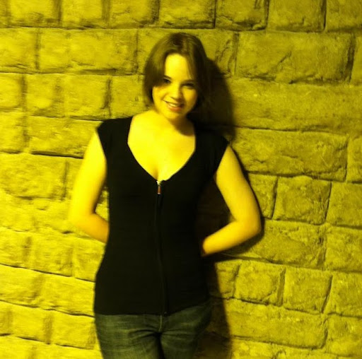Desiree Jones Photo 30