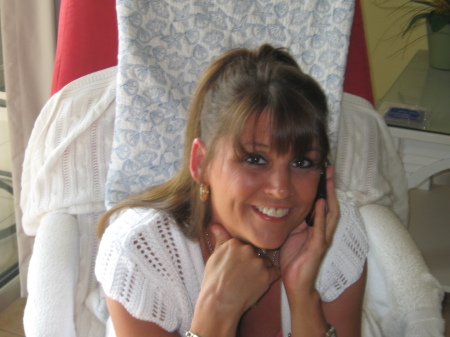 Annette Anderson Photo 18
