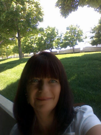 Tracy Hobbs Photo 20