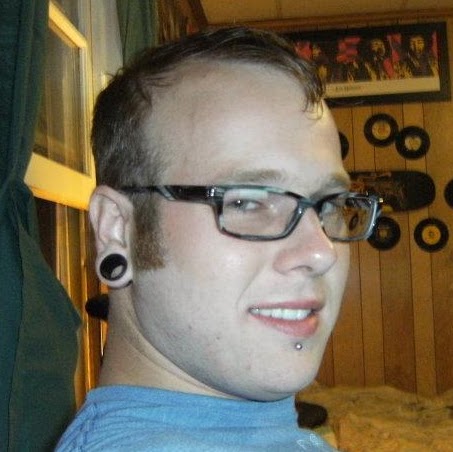 Justin Garner Photo 33
