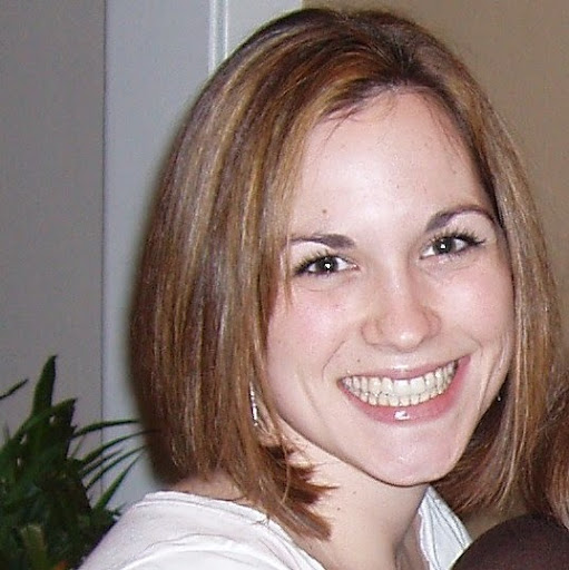 Laura Corcoran Photo 17
