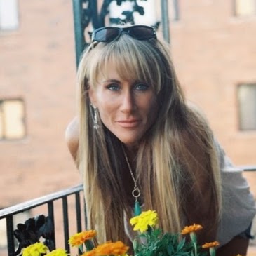 Robyn Frank Photo 34