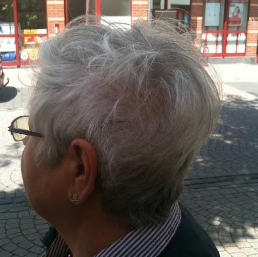 Anne Scherer Photo 9
