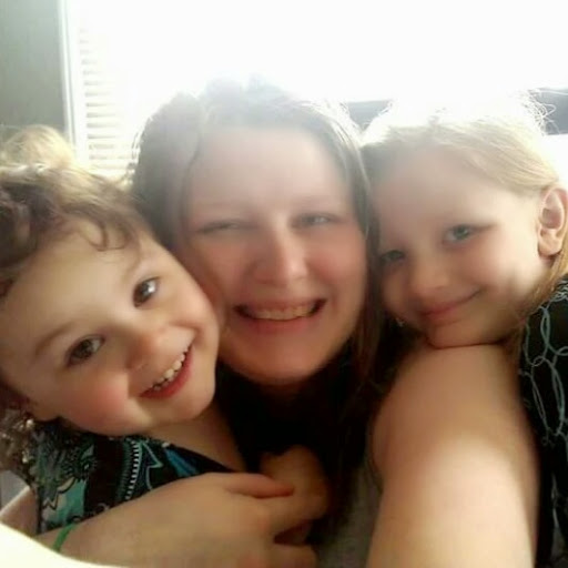 Kim Snider Photo 33