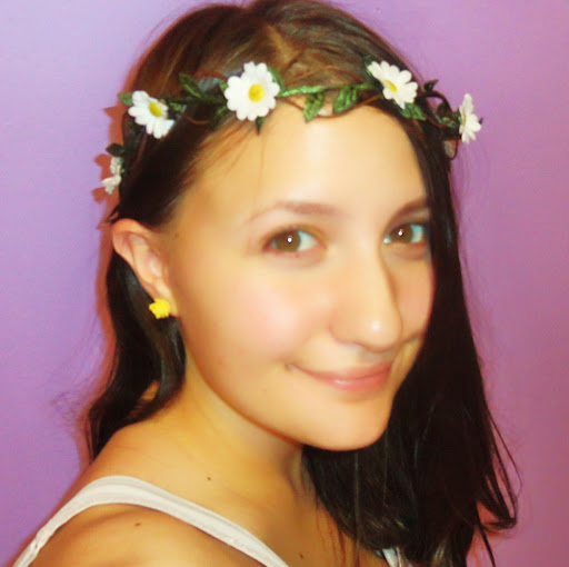 Jessica Meek Photo 38