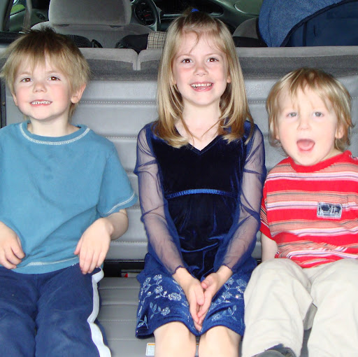 Diana Larson Photo 36