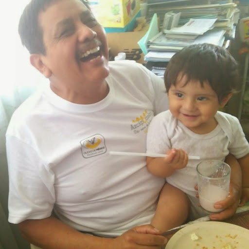 Luis Palomares Photo 21