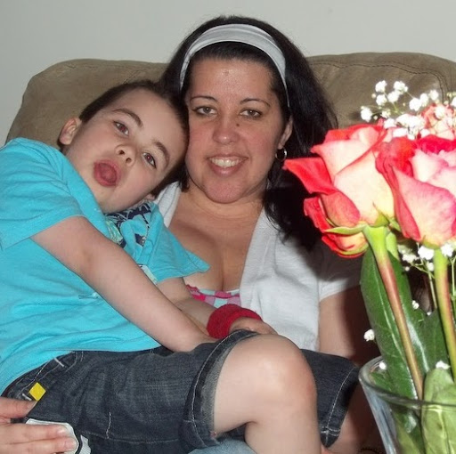 Stephanie Nicholson Photo 20