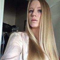 Danielle Hartmann Photo 4