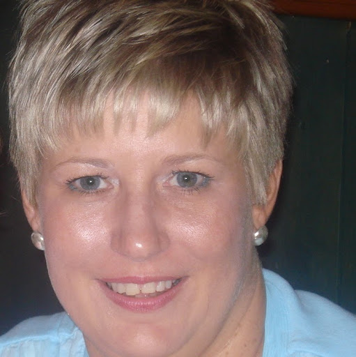 Teresa Wolfe Photo 18