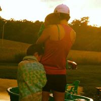 Jennifer Huth Photo 8