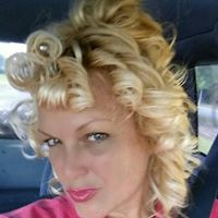 Anna Dotson Photo 16