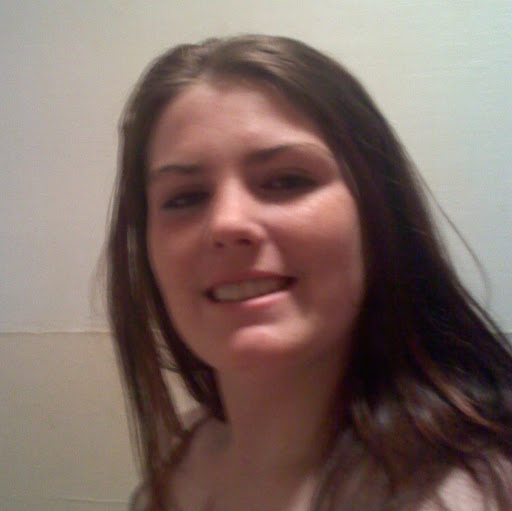 Ashley Robison Photo 9