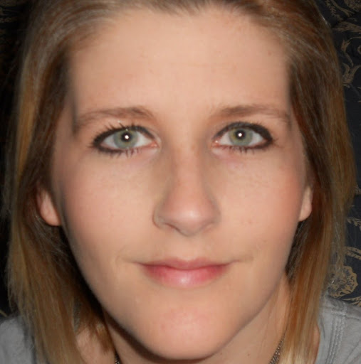 Amanda Robeson Photo 5