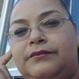 Julia Santiago Photo 45