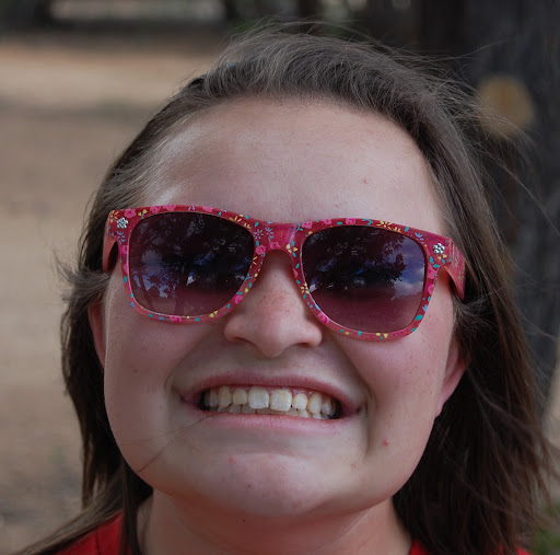 Elizabeth Crum Photo 16