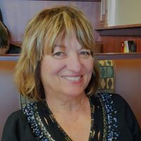 Linda Hecker Photo 21
