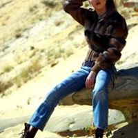 Kathleen Singleton Photo 16