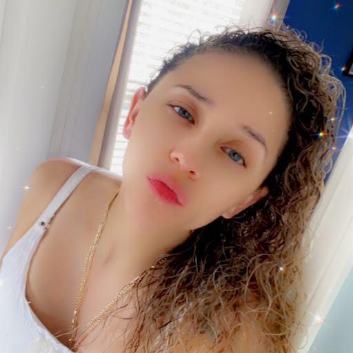 Jessica Alfaro Photo 34