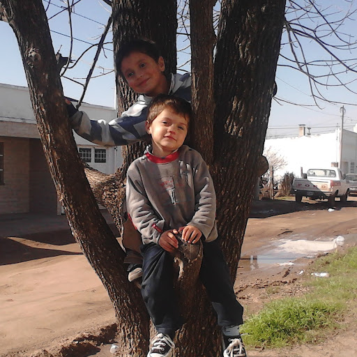 Nieves Perez Photo 15