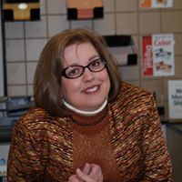 Elizabeth Herzog Photo 7