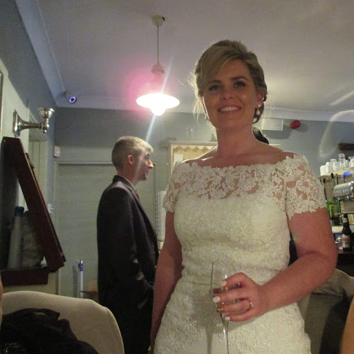 Jennifer Lennon Photo 9