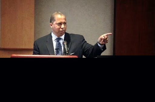 Ken Willis Photo 28