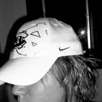 Amanda Baumgartner Photo 9