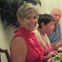 Linda Lyons Photo 36