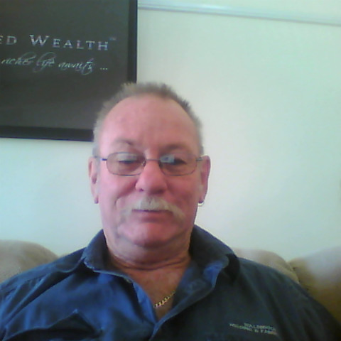 Dennis Lester Photo 10