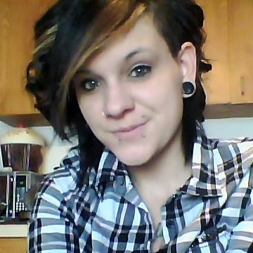 Michelle Avery Photo 13