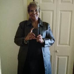 Janice Taylor Photo 16
