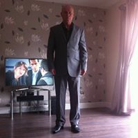 Graham Robbins Photo 10