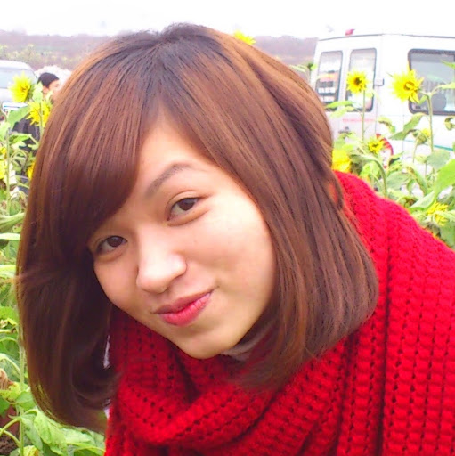 Tuyet Vu Photo 14