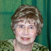 Helen Brooks Photo 38