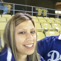Julie Nava Photo 9